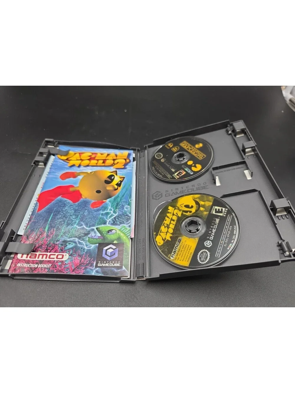 Pac-Man vs./Pac-Man World 2 Complete CIB Nintendo GameCube TESTED & WORKING